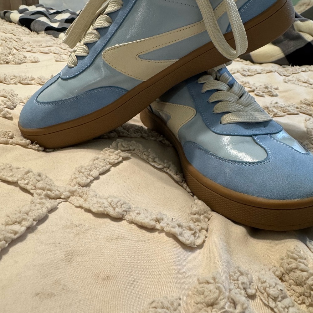DV by Dolce Vita Blue and Cream Sneakers